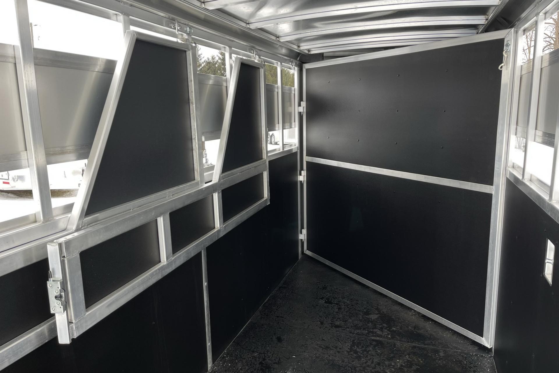 SOLD 2025 Shadow 3H Stable Lite - Image 10