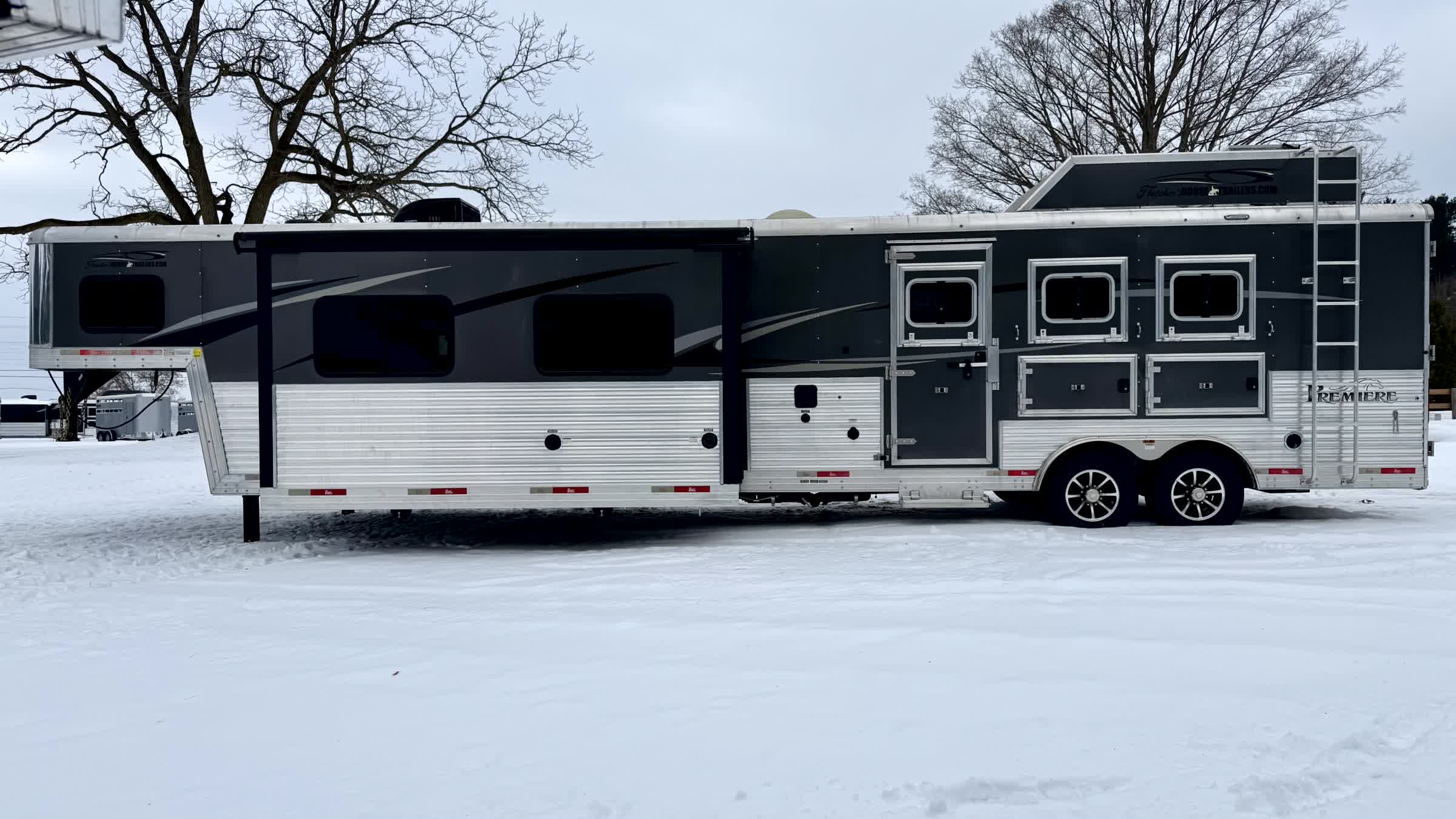 Pre Owned 2020 Bison Premiere 8317 - Image 7