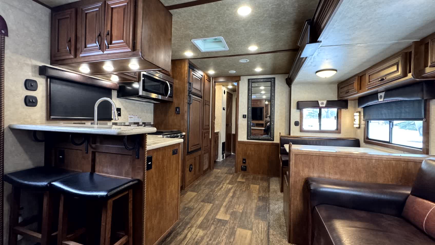 Pre Owned 2020 Bison Premiere 8317 - Image 17