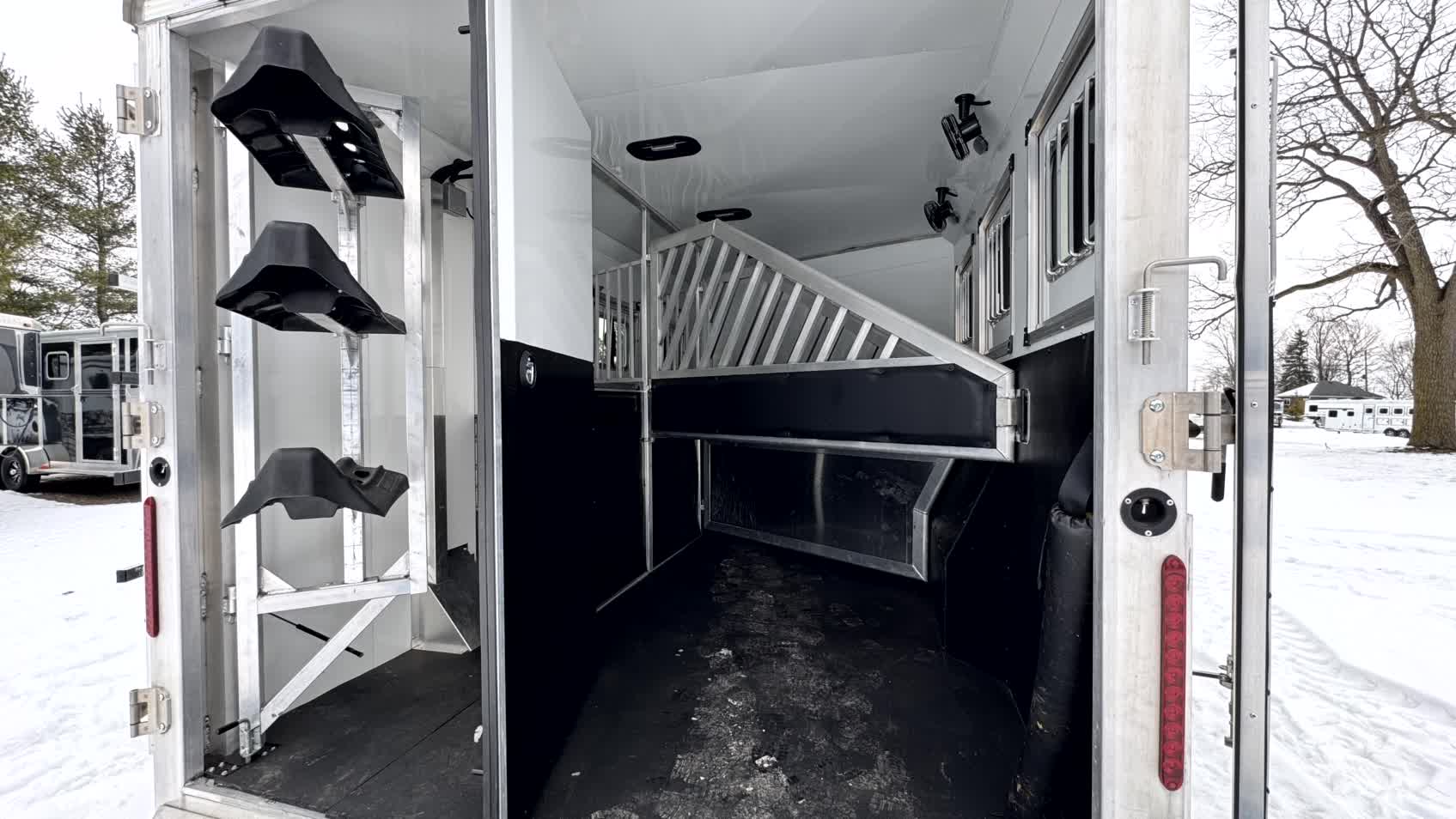 Pre Owned 2020 Bison Premiere 8317 - Image 32