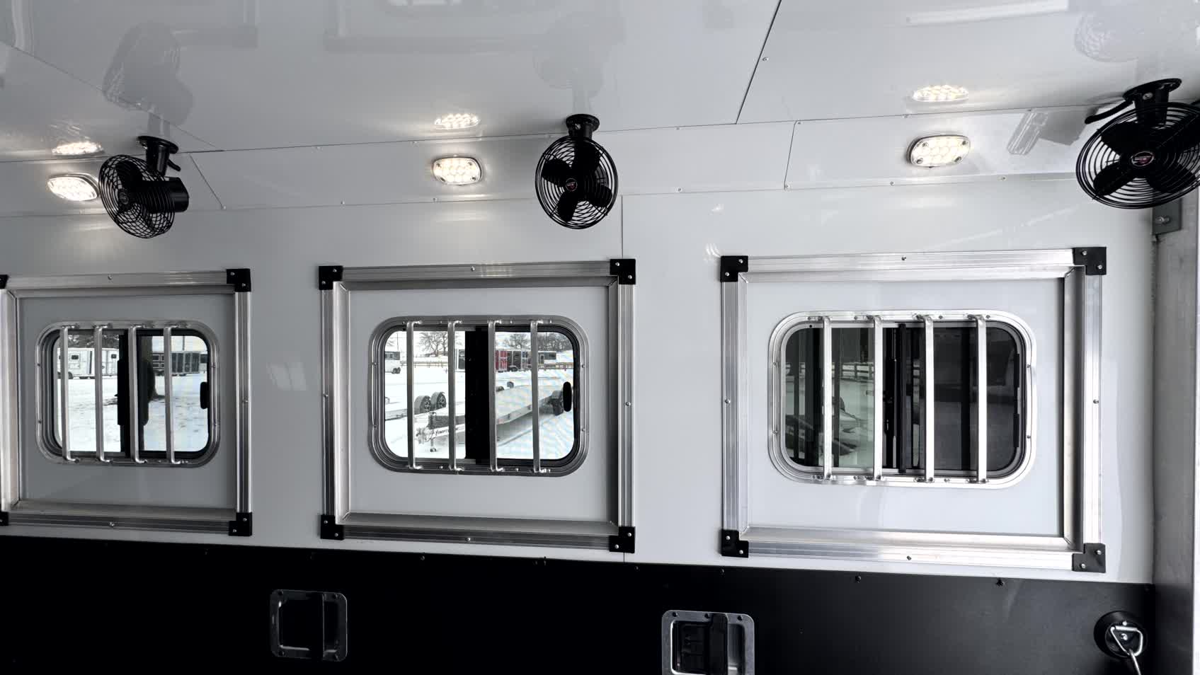 Pre Owned 2020 Bison Premiere 8317 - Image 38