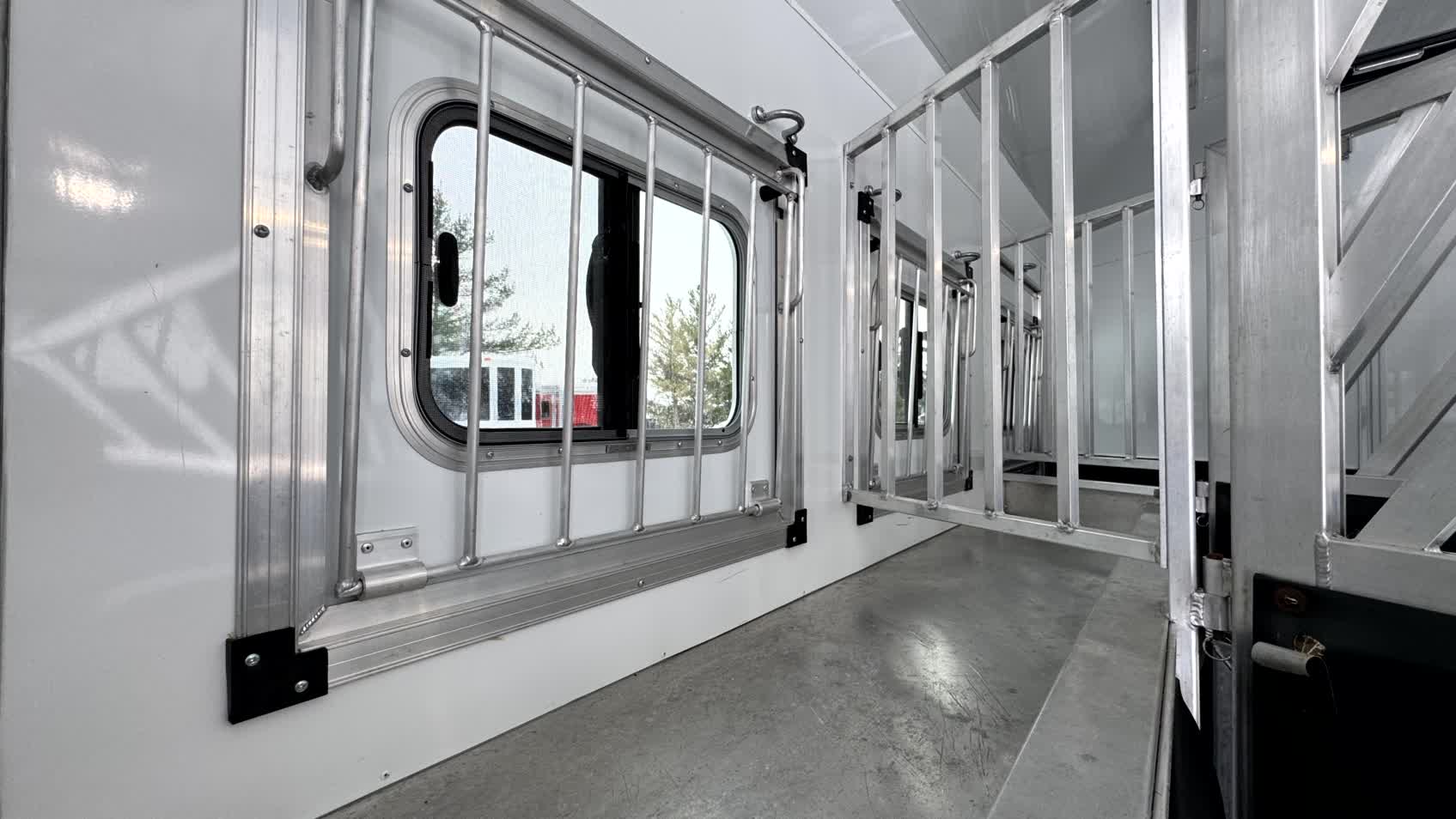 Pre Owned 2020 Bison Premiere 8317 - Image 39